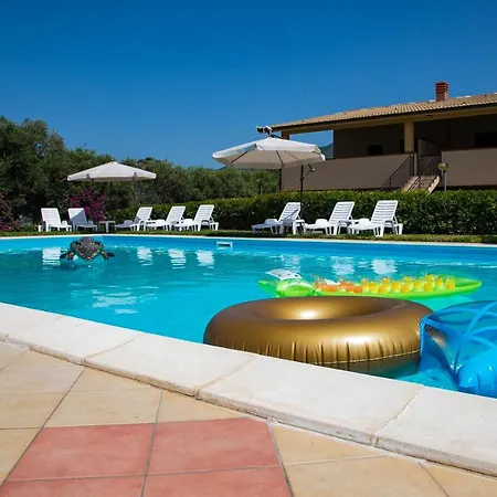 Costa Tirrena Apartment