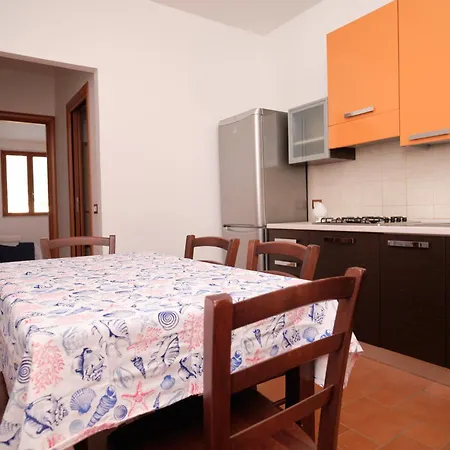 Costa Tirrena 公寓 *